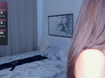 girl
        wine_on_lips cam image #3379003
