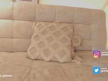 girl
        janne_palmer_ cam image #2403898