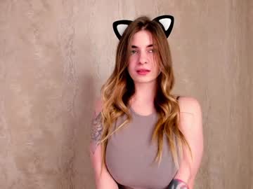 girl
        brenda_rogerss cam image #2347524
