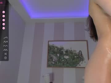 girl
        poisonn_girl cam image #2570515