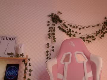 girl
        sofia_sakura cam image #789403