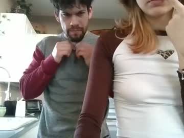 couple Milf & Teen Sex Cam Girls with chupapixchumami