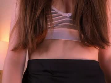 girl
        angella_taylor cam image #1958605