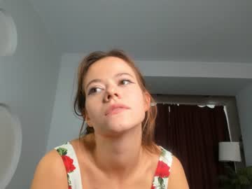 girl
        drutywerri cam image #2544161