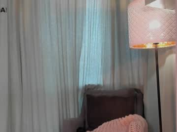 girl
        _austra1ia cam image #1216536