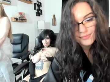 girl
        bunnynextdoor cam image #2687704