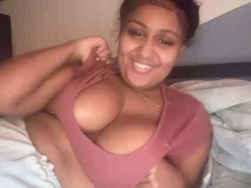 girl
        blackgurlkitty cam image #1315693