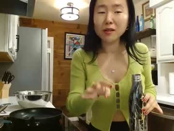 girl
        jiwon4u cam image #2930800