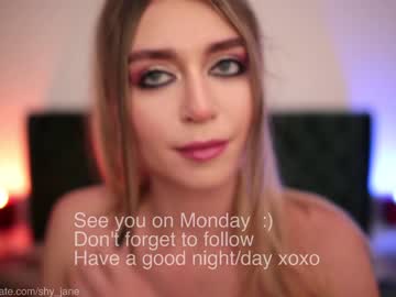 girl
        shy_jane cam image #3243201