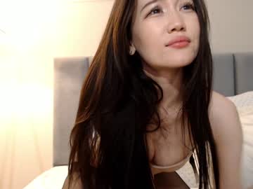 girl
        amiliyan cam image #2955085