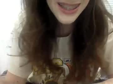 girl
        xprsv cam image #1298503