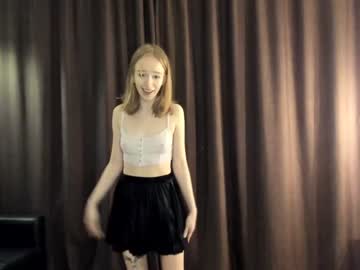 girl
        sweetness_s cam image #2799026