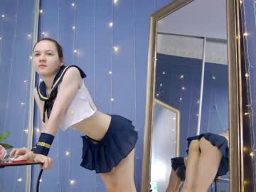 girl
        kriskras__ cam image #1232439