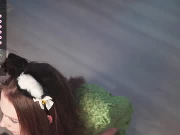 girl
        hoolybunny cam image #2685226