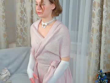 girl
        yourprincessbubblegum cam image #3402345