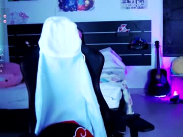 girl
        madnessalise cam image #2427667