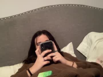 girl
        rebeccaryder333 cam image #431297