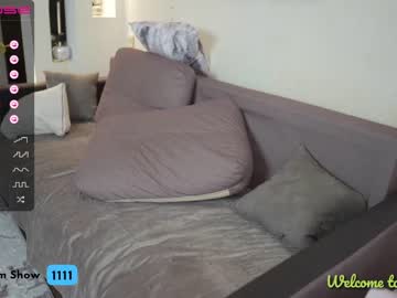 girl
        oxxme cam image #488490