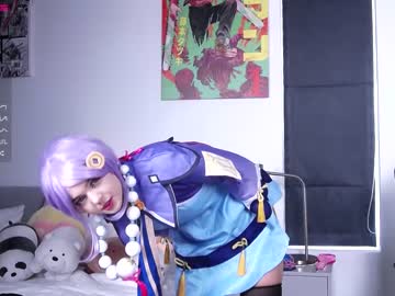 girl
        madnessalise cam image #997884