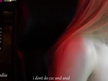 girl
        bestblondiiecb cam image #1067093