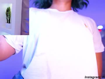 girl
        dakota_leex cam image #3346713