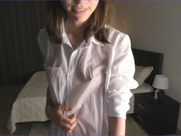 girl
        rosemurphya cam image #2455692