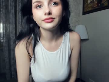 girl
        cute_caprice cam image #1657944