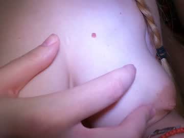 girl
        juicyandthepussyblvd cam image #415844