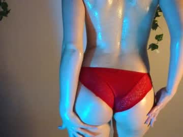girl
        teresabriggs cam image #2667521