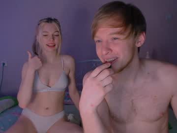 couple
        velleizanz cam image #1803437