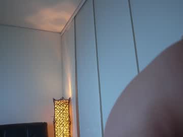 girl
        mystikei cam image #1760318