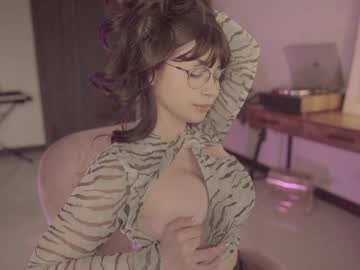 girl
        soulvanah cam image #161592