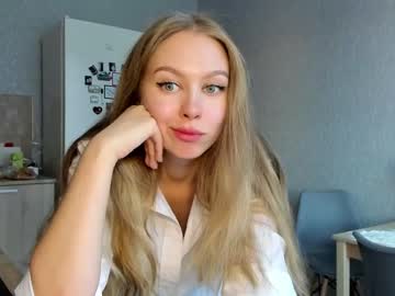 girl
        aleksa_cutie cam image #2037136
