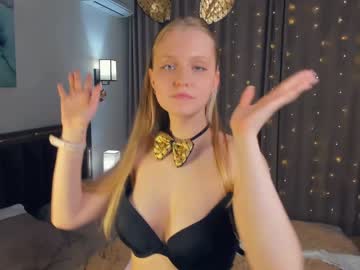 girl
        may_wow cam image #3128553
