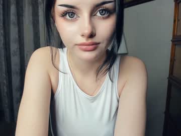 girl
        cute_caprice cam image #1614645