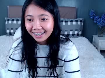 girl
        allforshow93 cam image #1854734