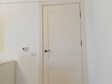 girl
        devyale cam image #2954300