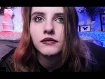 girl
        eleanor_morte cam image #688250