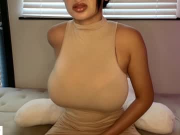 girl
        _natycutei19 cam image #2353724