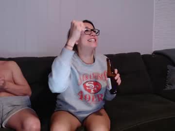 couple Milf & Teen Sex Cam Girls with gmillz816