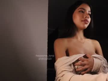 girl
        itsssssssme_lana cam image #761637