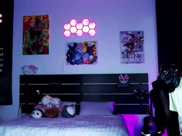girl
        madnessalise cam image #2640562