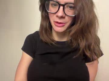 girl
        naomi_reah cam image #3373002