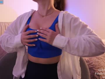 girl
        ms_seductive cam image #1406050