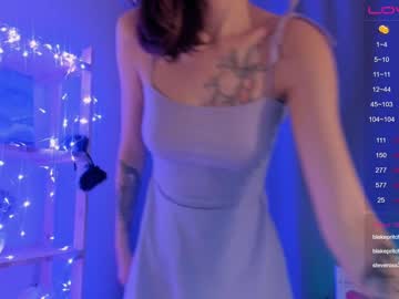 girl
        shirleywatson cam image #742852