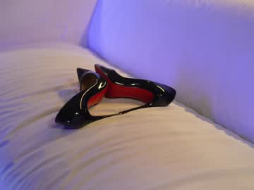 girl
        eva_fashionista cam image #3291063