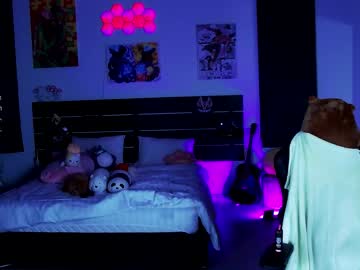 girl
        madnessalise cam image #2856701