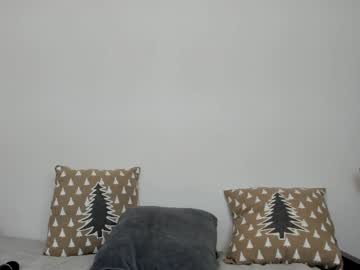 girl
        aria_diaz cam image #3165019
