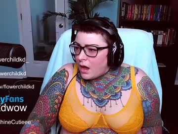 girl
        kdwow cam image #1393436