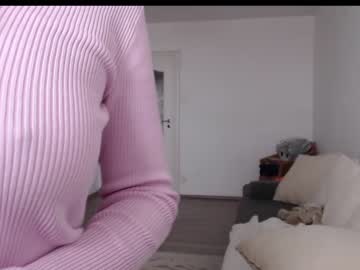girl
        secretgoddess0 cam image #1518124